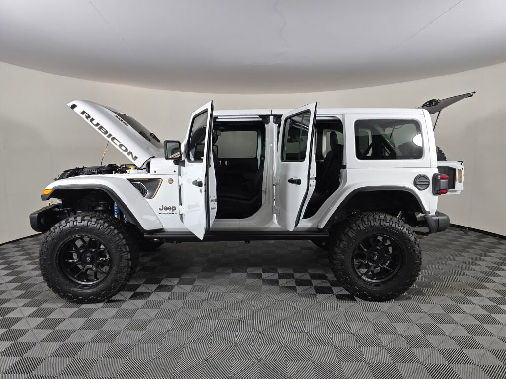 New 2025 Jeep Wrangler Unlimited Rubicon 392 image 16