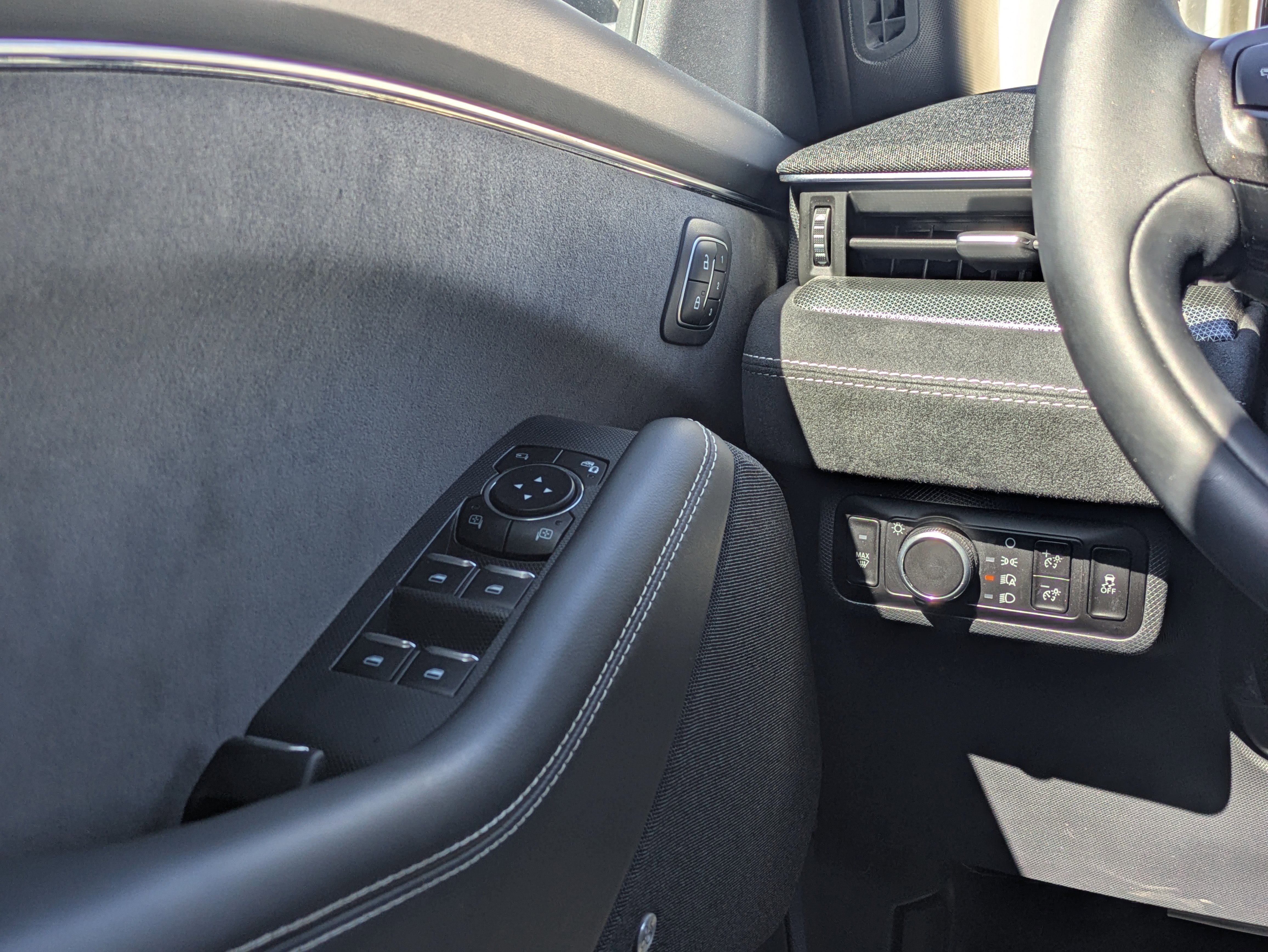 Certified 2025 Ford Mustang Mach-E GT AWD/4WD image 20