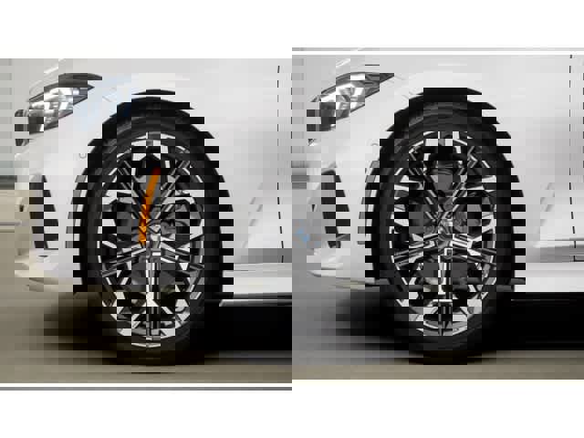 New 2026 BMW 330i Sedan w/ Convenience Package image 7