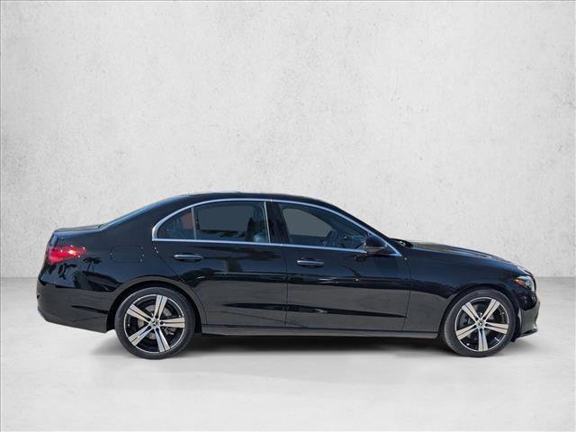 Used 2025 Mercedes-Benz C 300 Sedan image 4