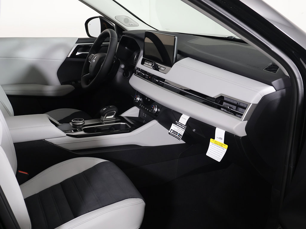 New 2026 Mitsubishi Outlander SE AWD/4WD image 27