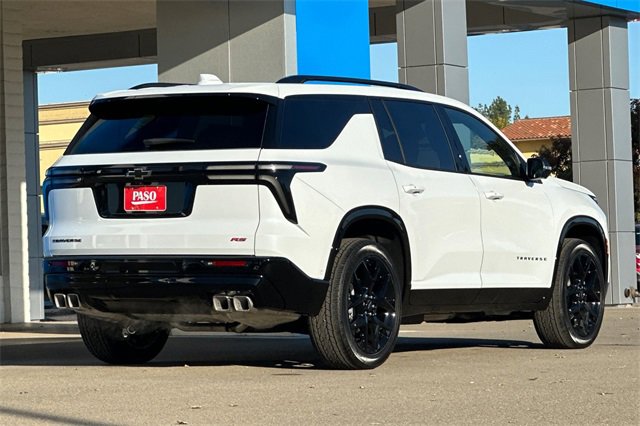 New 2026 Chevrolet Traverse RS image 5