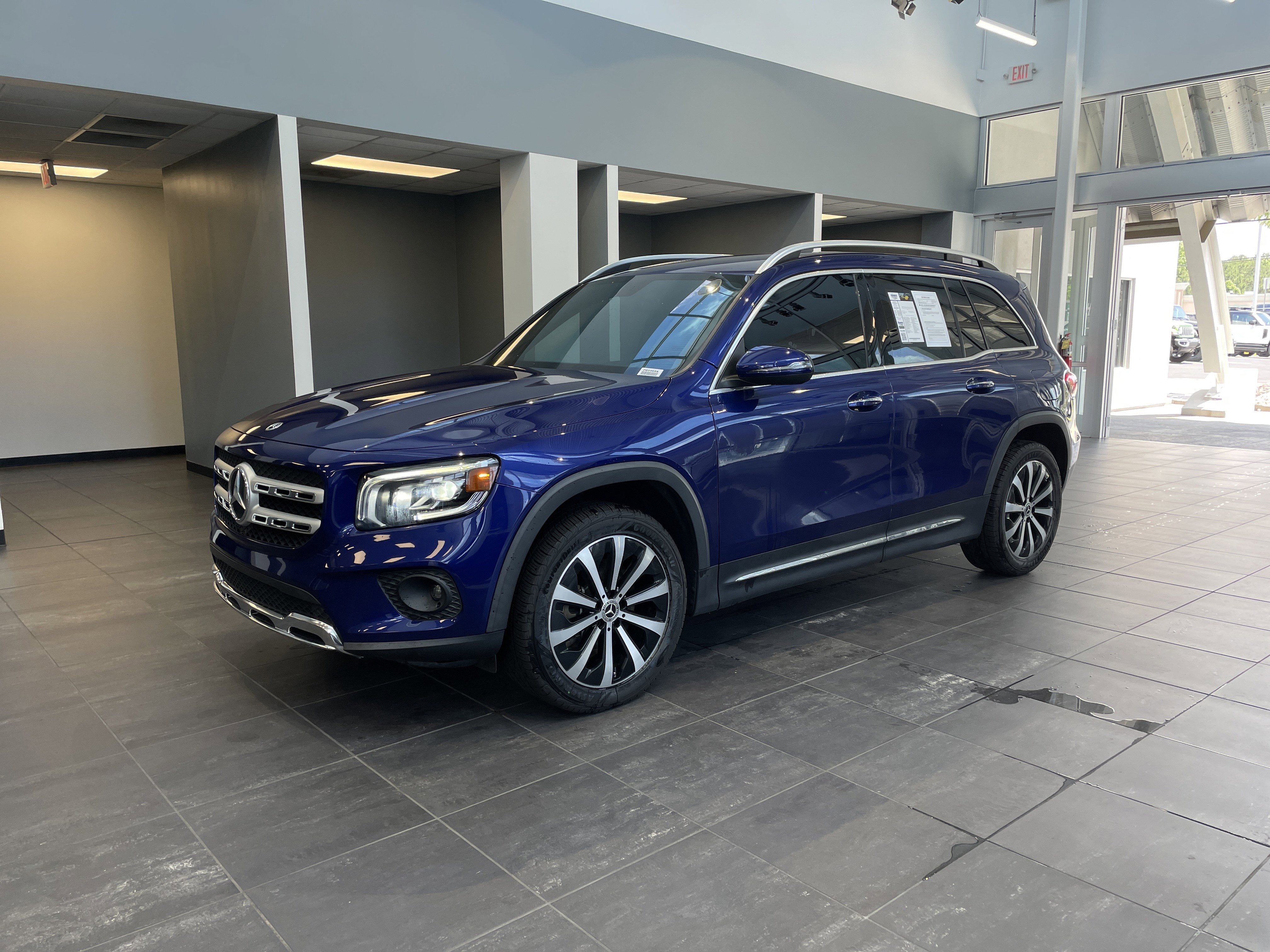 Used 2021 Mercedes-Benz GLB 250 image 13