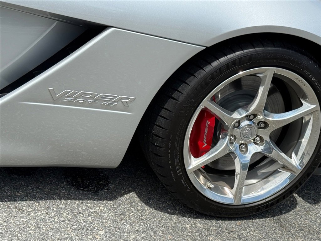 Used 2010 Dodge Viper SRT-10 w/ Protection Group image 35