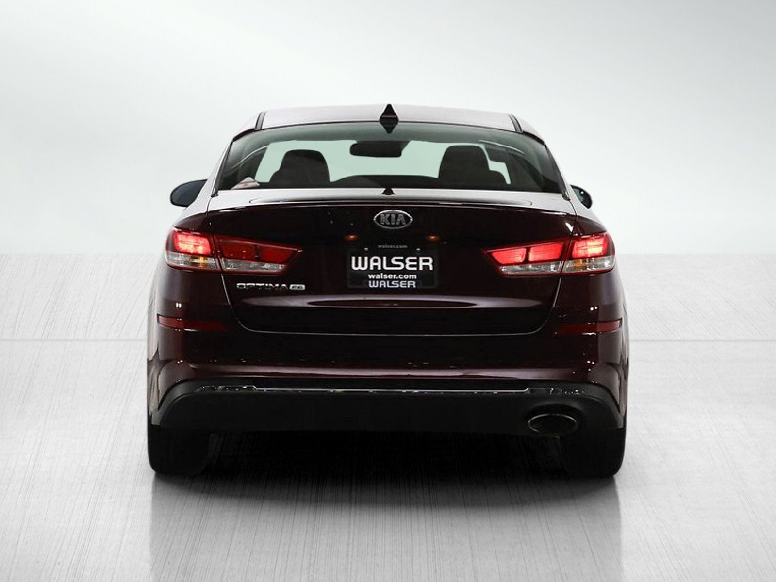 Used 2020 Kia Optima LX image 4