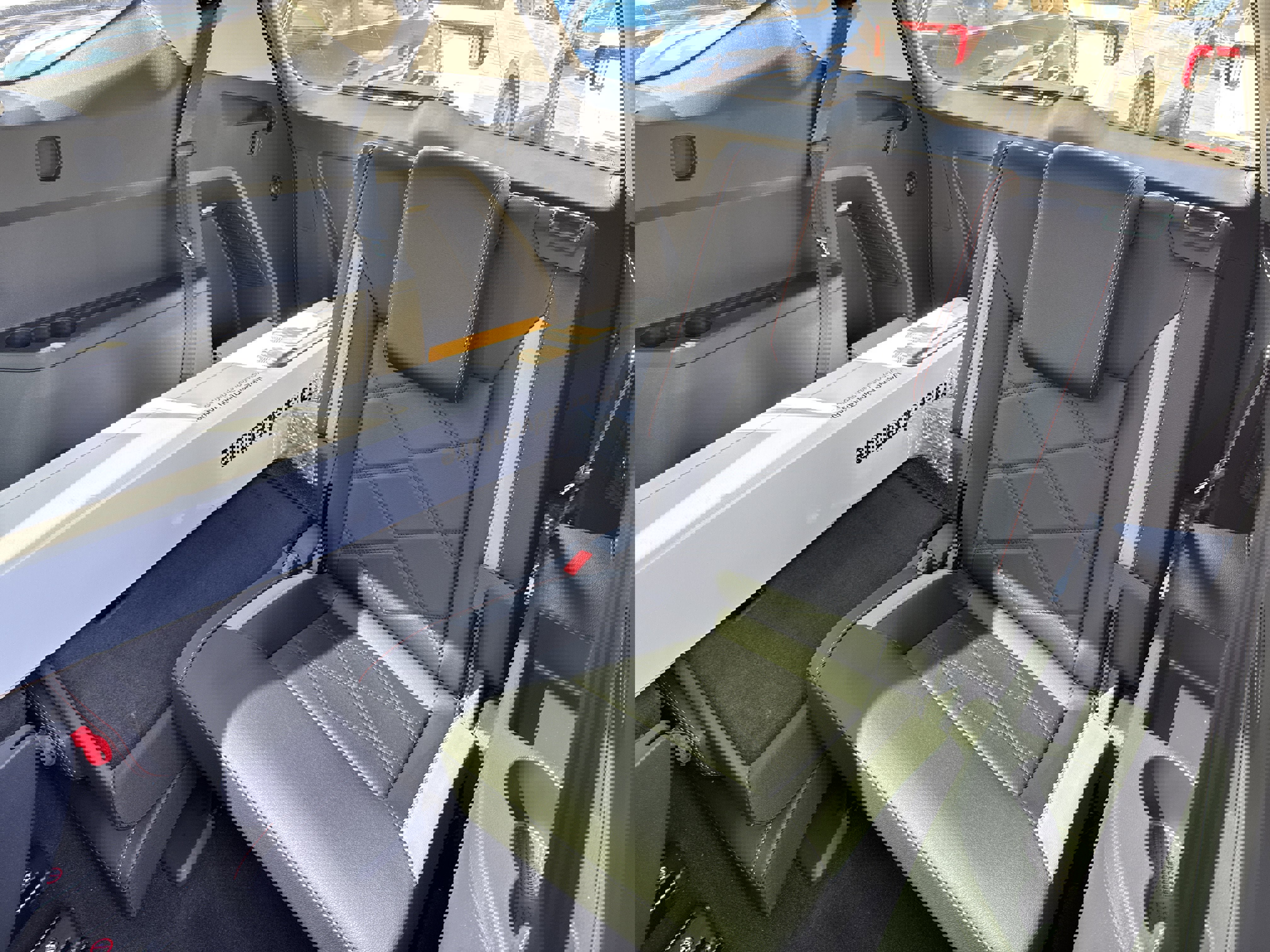 New 2026 Volkswagen Atlas Peak Edition image 25