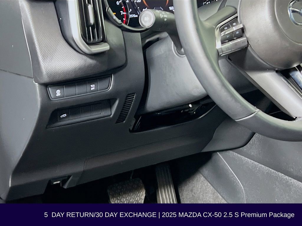 Used 2025 MAZDA CX-50 AWD 2.5 S w/ Weather Package image 12