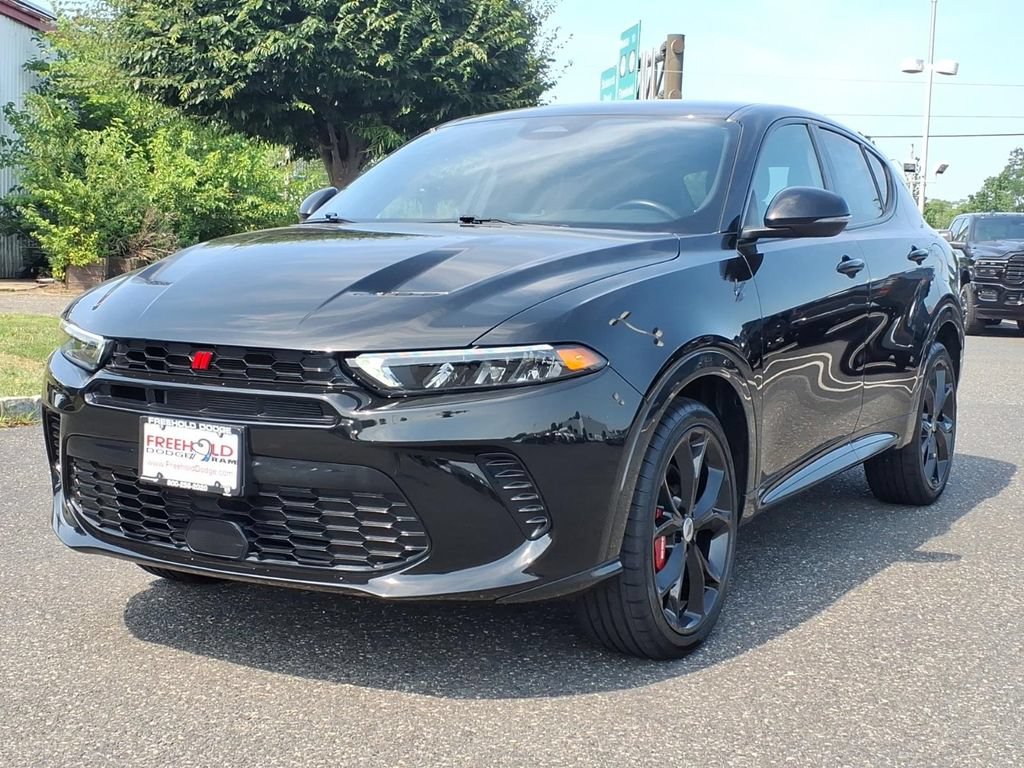 Used 2024 Dodge Hornet R/T AWD/4WD image 3