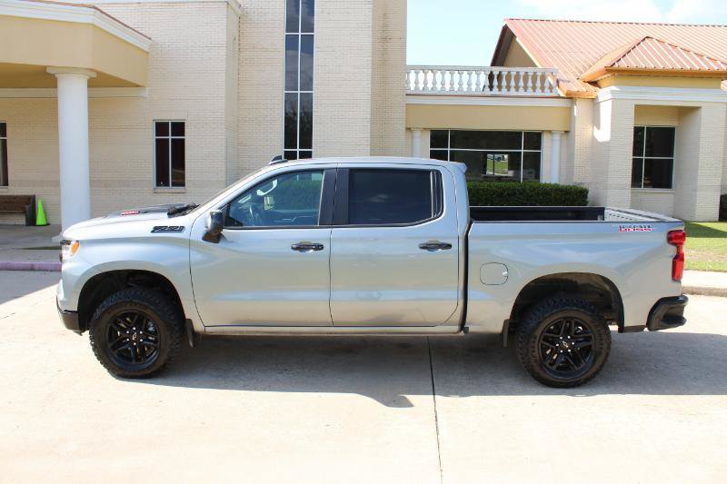 Used 2023 Chevrolet Silverado 1500 LT Trail Boss w/ Convenience Package II AWD/4WD image 10
