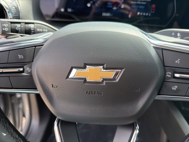 Used 2025 Chevrolet Equinox LT w/ Convenience Package II FWD image 19