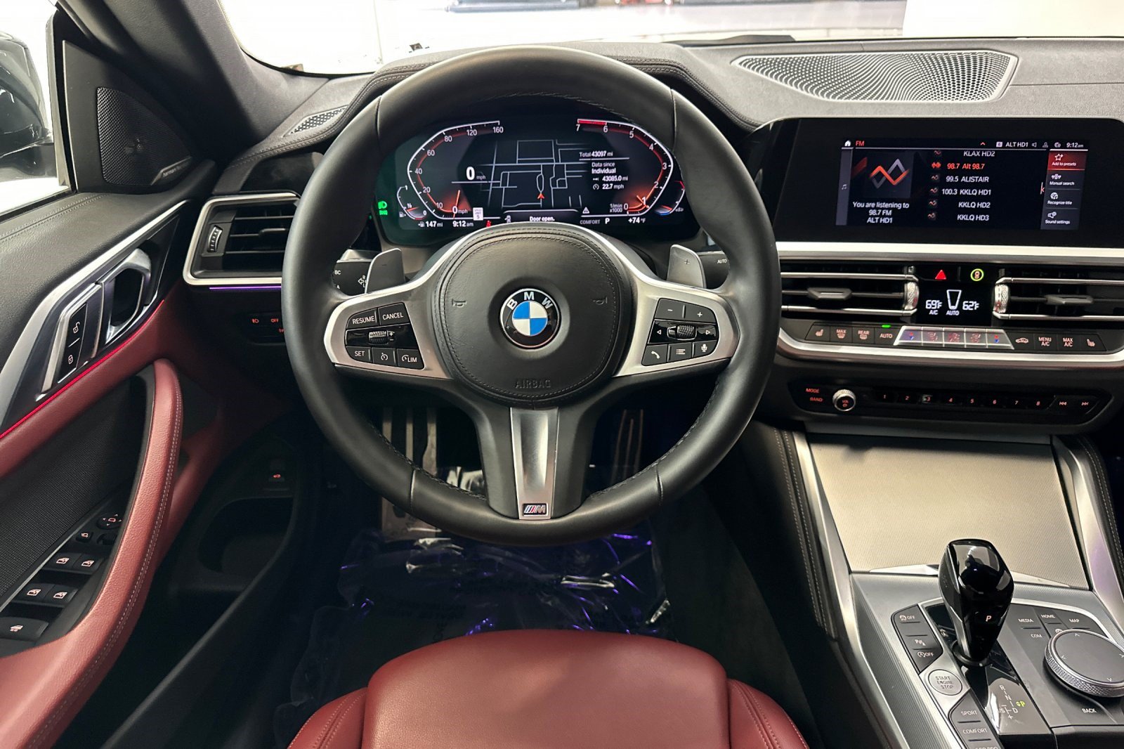 Certified 2023 BMW 430i Convertible w/ M Sport Package RWD image 31