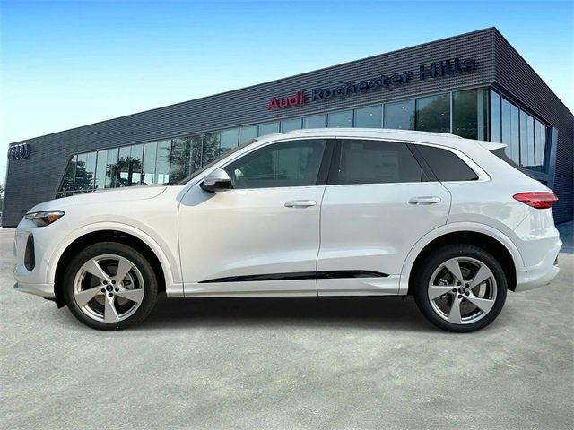 New 2025 Audi Q5 Premium Plus image 2