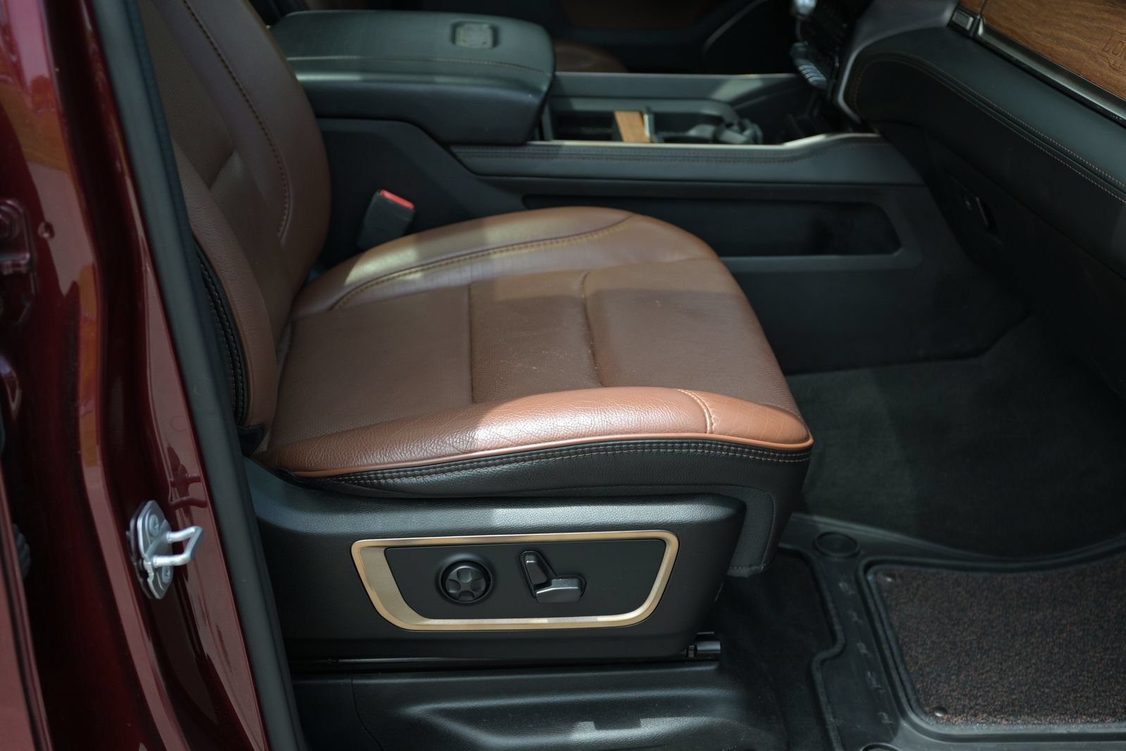 Used 2020 RAM 1500 Limited AWD/4WD image 59