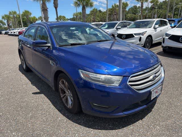 Used 2015 Ford Taurus SEL FWD image 14