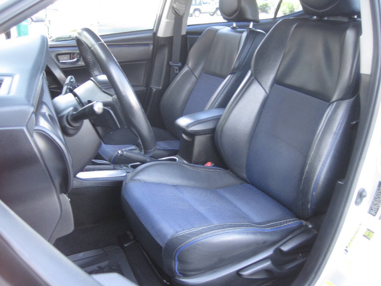 Used 2017 Toyota Corolla SE w/ Protection Package FWD image 22