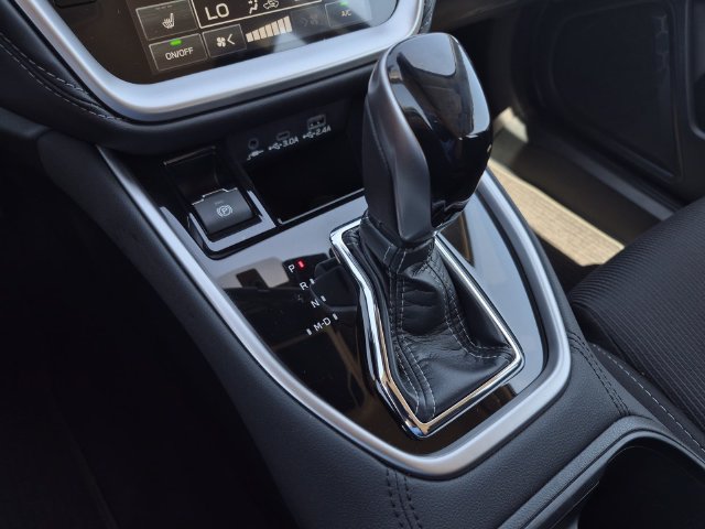 Certified 2025 Subaru Legacy Premium AWD/4WD image 37