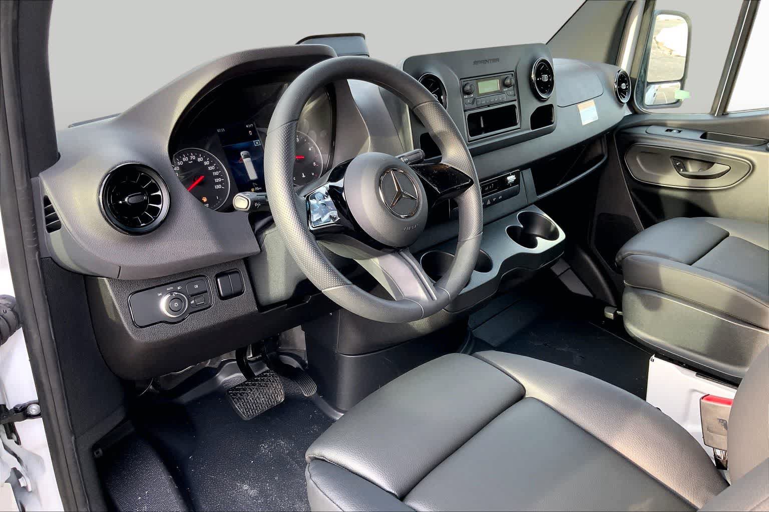 New 2026 Mercedes-Benz Sprinter 2500 image 9
