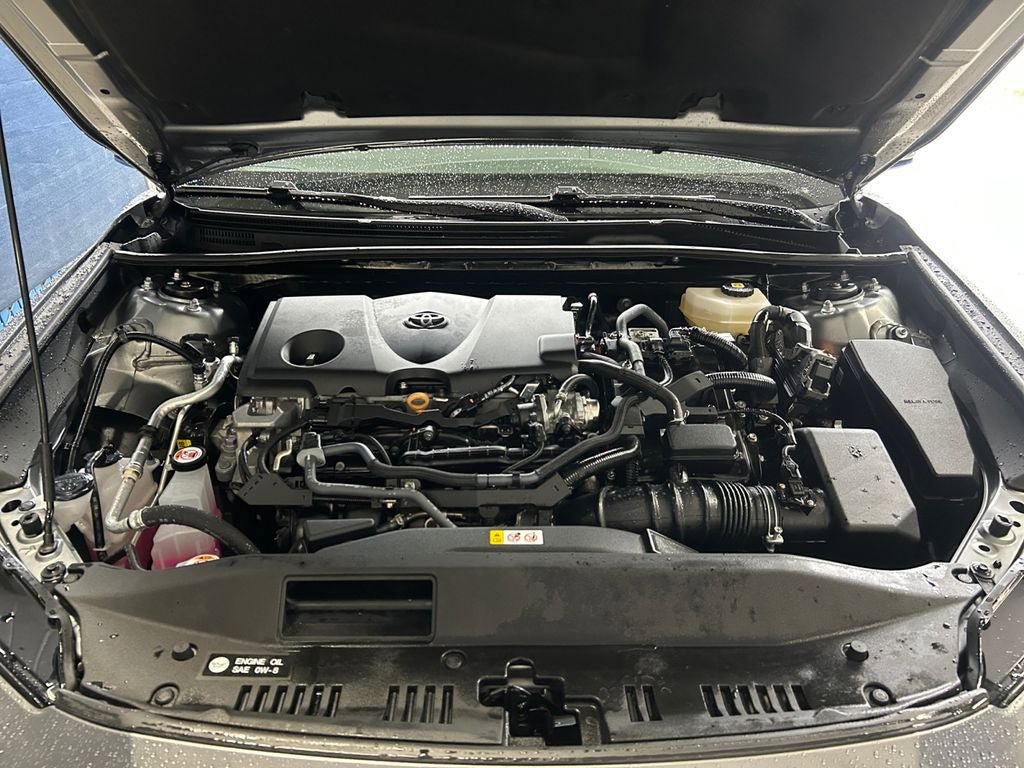 Used 2025 Toyota Camry XLE AWD/4WD image 30