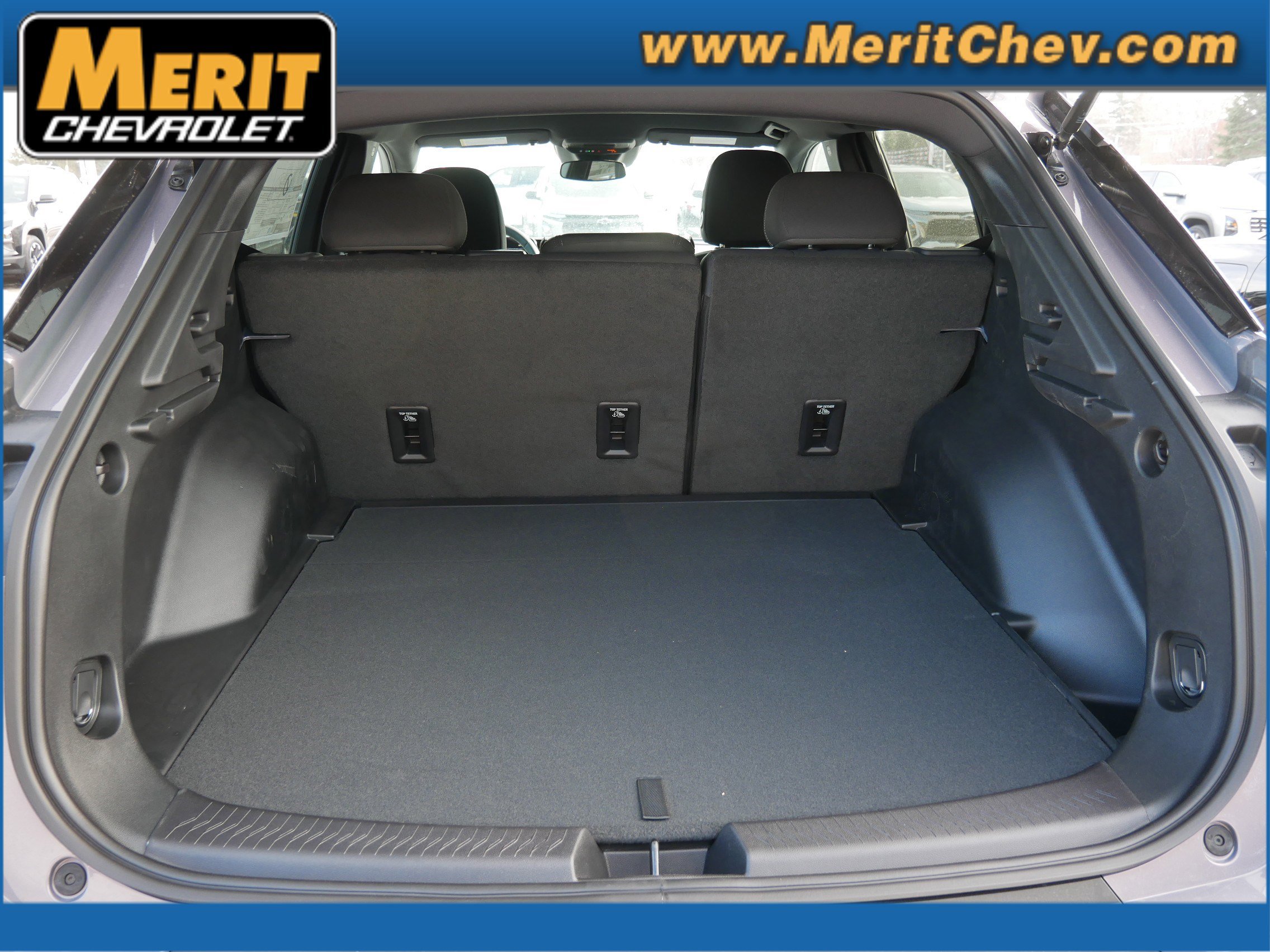 New 2026 Chevrolet Equinox EV LT image 6