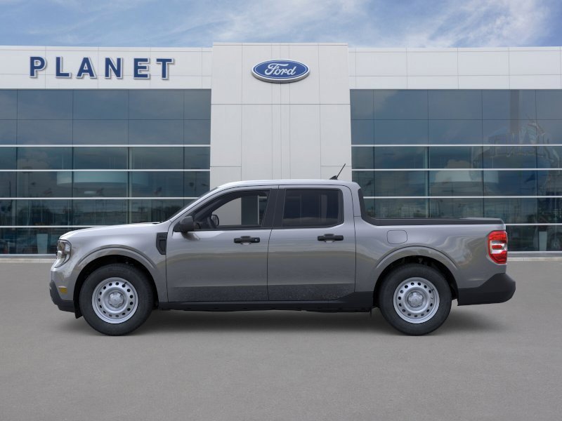 New 2026 Ford Maverick XL image 3