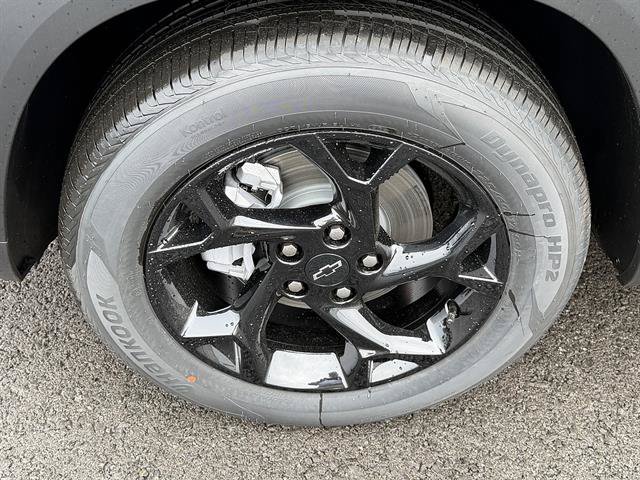 New 2026 Chevrolet Trax LT w/ Driver Confidence Package FWD image 10