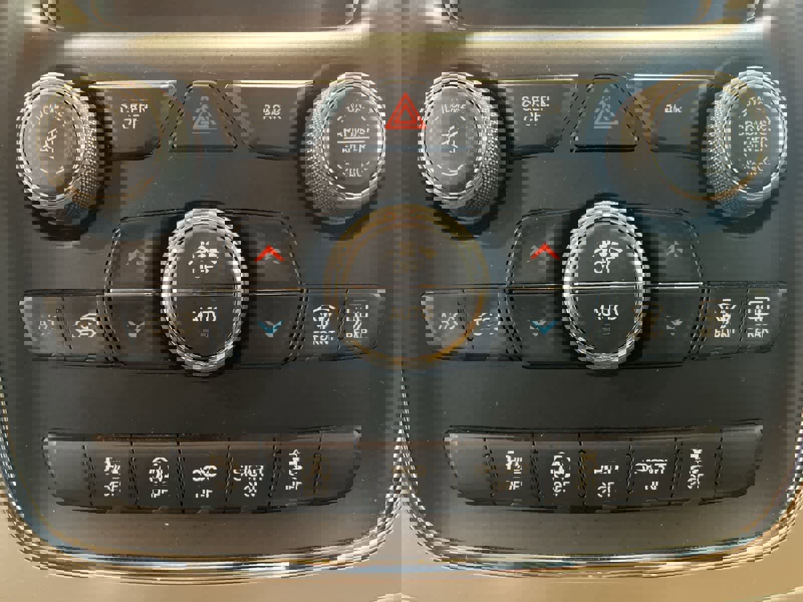 Used 2017 Jeep Grand Cherokee Limited AWD/4WD image 20