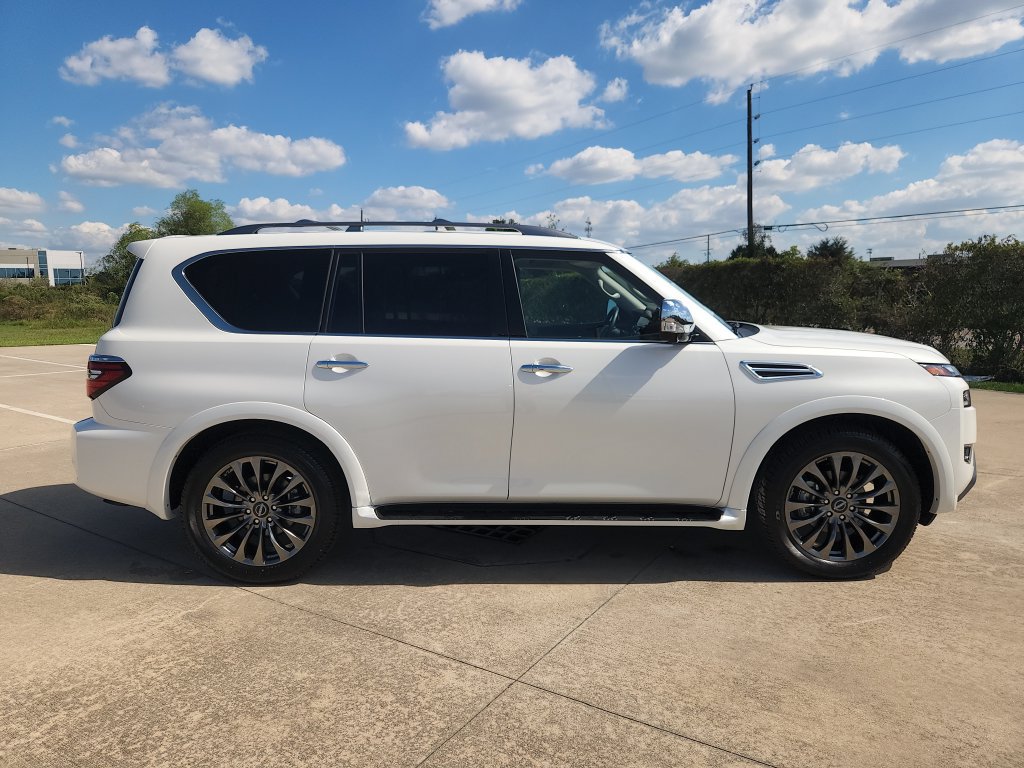 Used 2024 Nissan Armada Platinum w/ Captain's Chairs Package AWD/4WD image 4