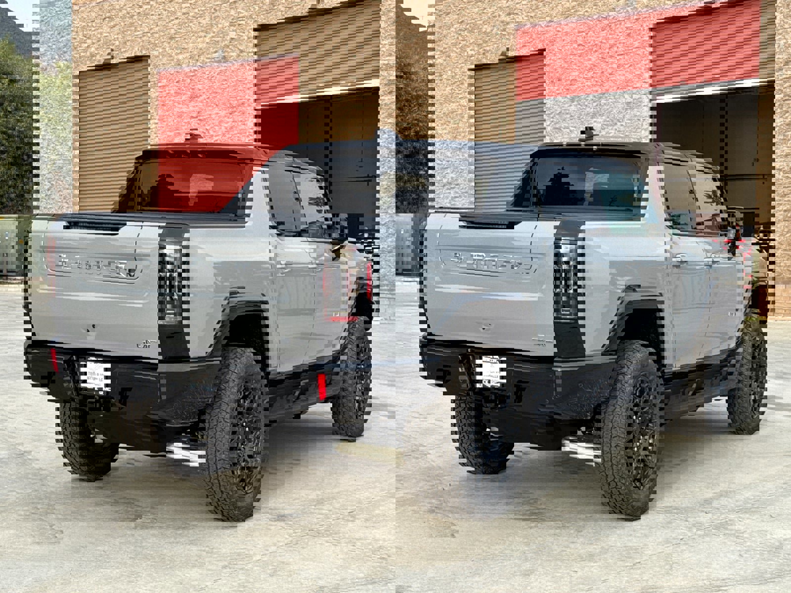 New 2026 GMC Hummer EV 4x4 Crew Cab image 15