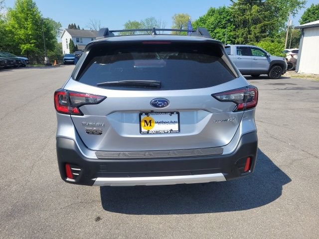 Used 2022 Subaru Outback Limited AWD/4WD image 4