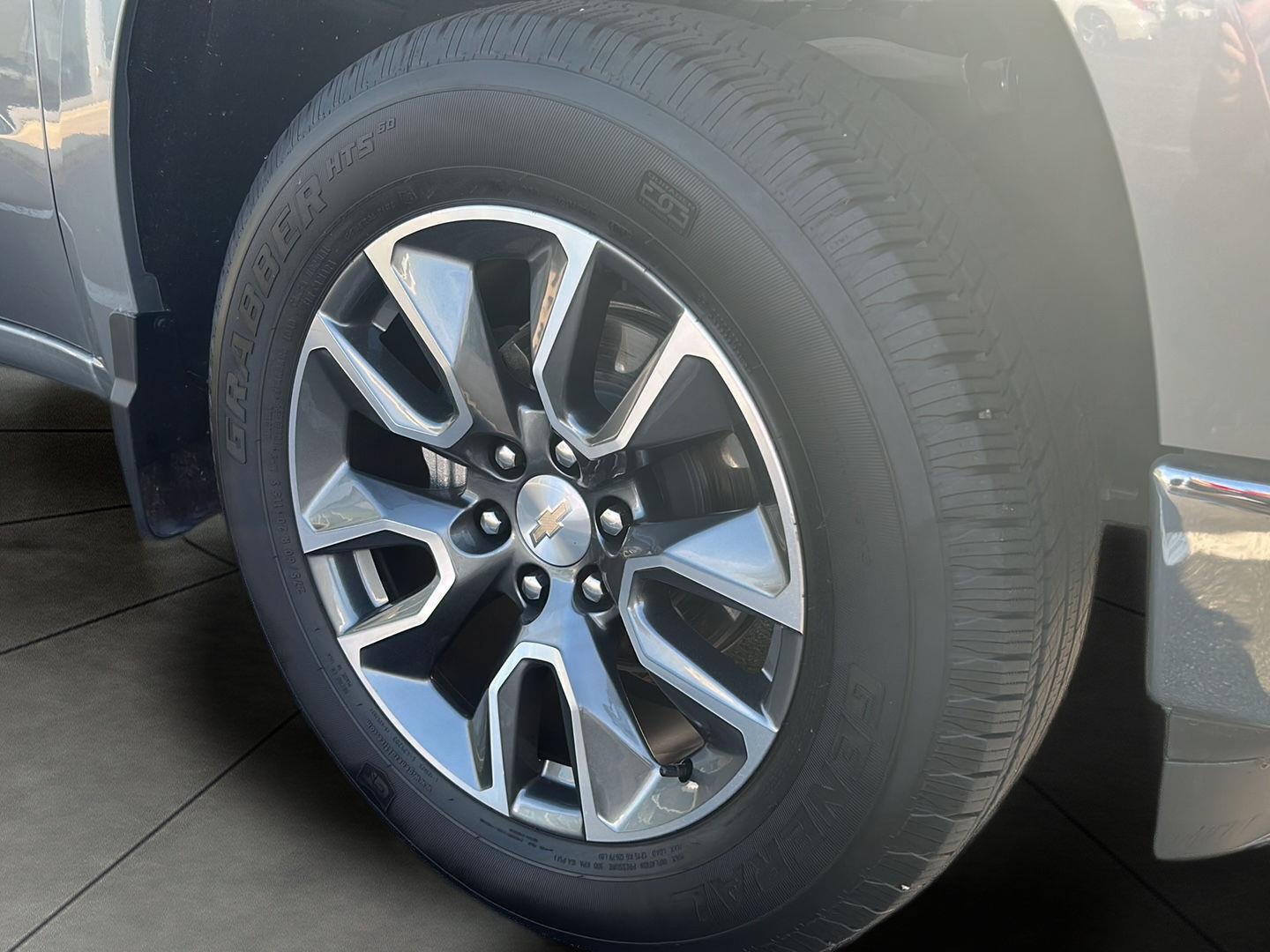 Certified 2023 Chevrolet Silverado 1500 LT AWD/4WD image 8