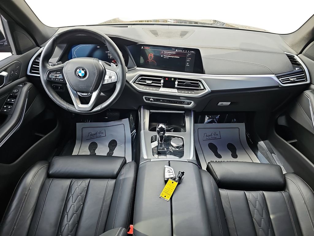 Used 2022 BMW X5 xDrive40i w/ Premium Package image 12