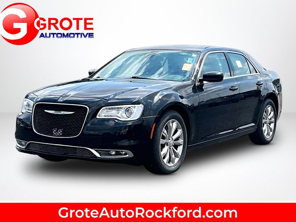 Used 2017 Chrysler 300 Limited w/ Value Package AWD/4WD image 1