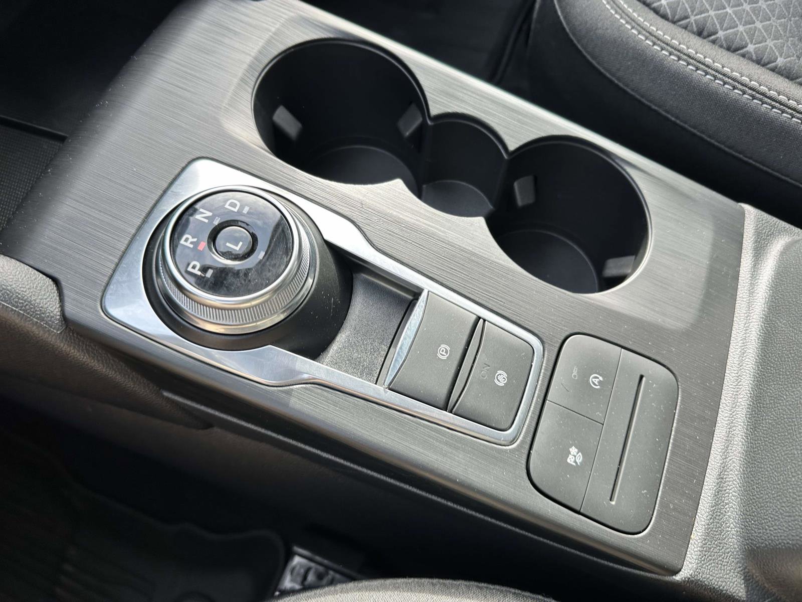 Used 2025 Ford Escape Active w/ Cold Weather Package FWD image 27