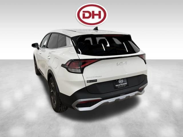 Used 2024 Kia Sportage LX image 11