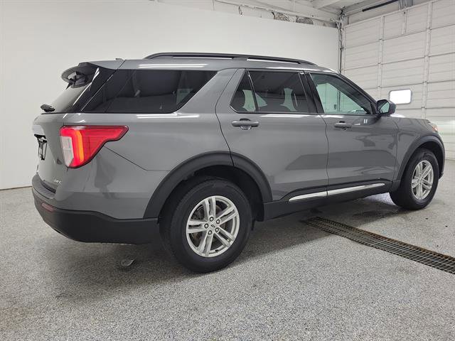 Certified 2023 Ford Explorer XLT AWD/4WD image 3