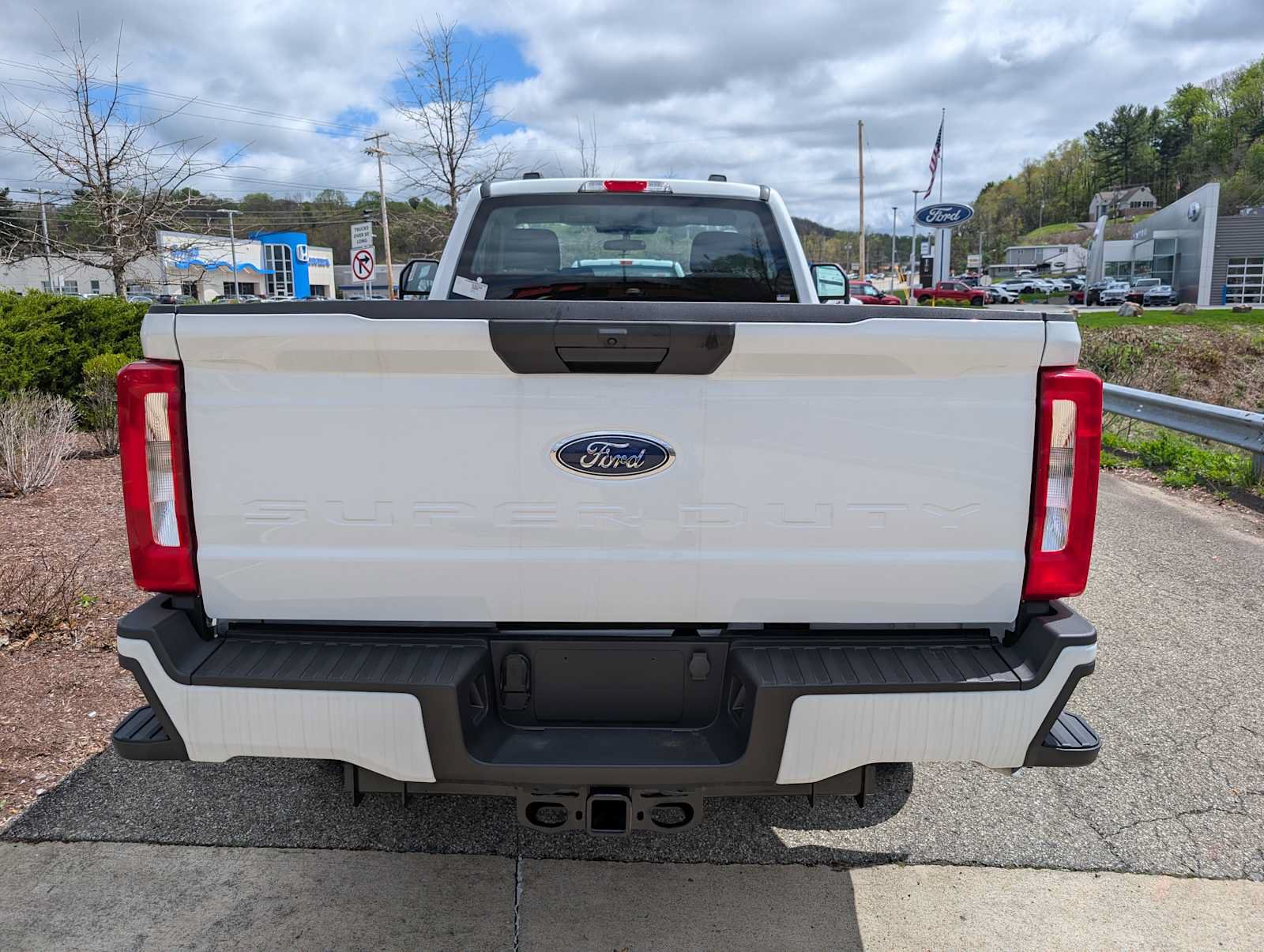 New 2026 Ford F250 XL w/ STX Appearance Package AWD/4WD image 8