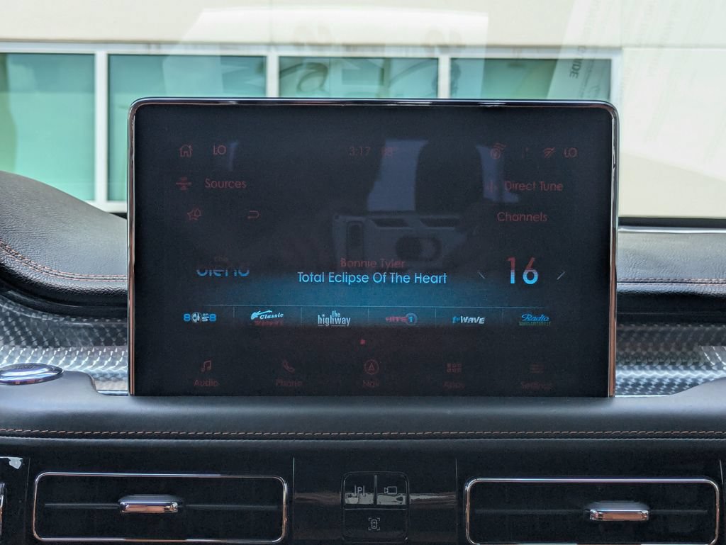 Certified 2024 Lincoln Aviator Black Label w/ Dynamic Handling Package AWD/4WD image 19