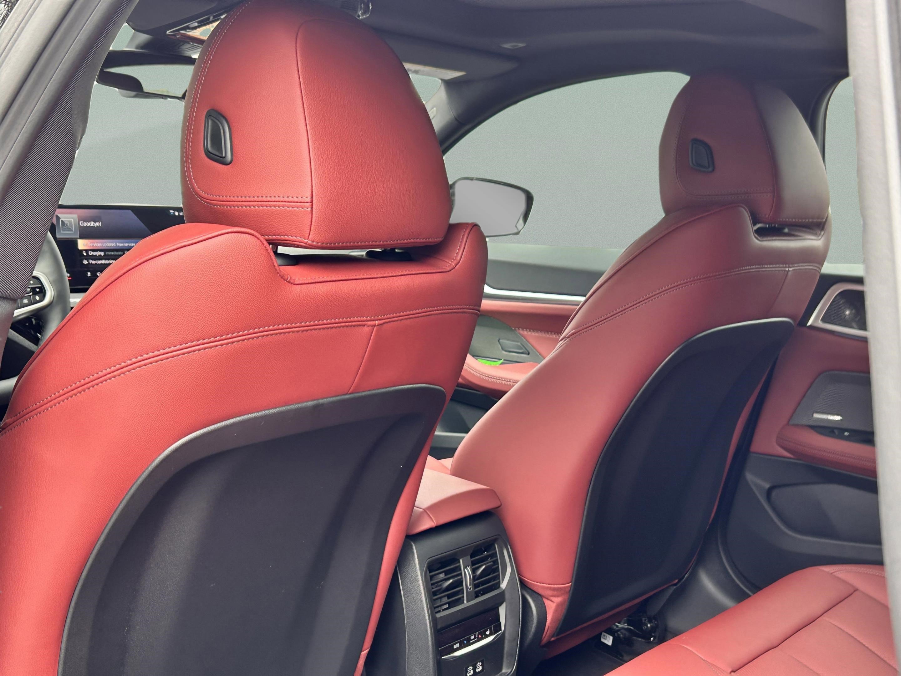 Used 2026 BMW i4 eDrive40 w/ M Sport Package image 30