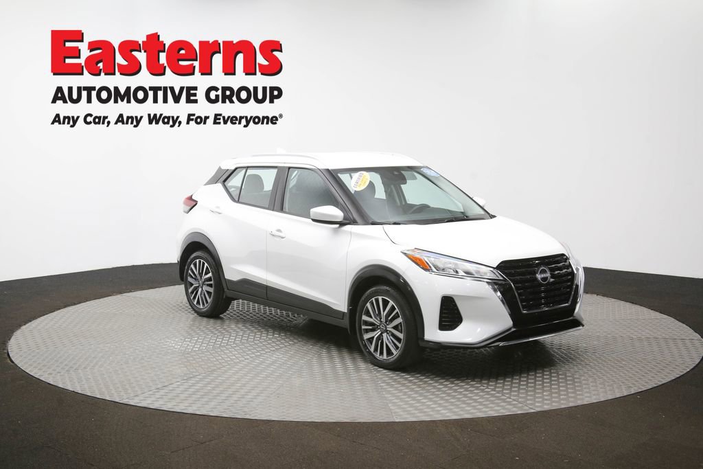 Used 2023 Nissan Kicks SV image 48