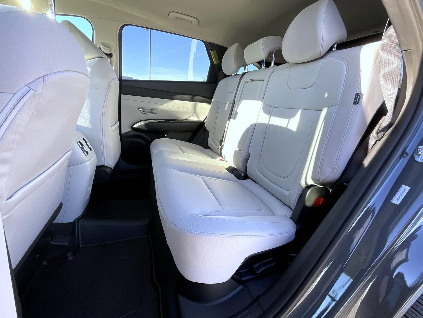 New 2026 Hyundai Tucson SEL AWD/4WD image 19