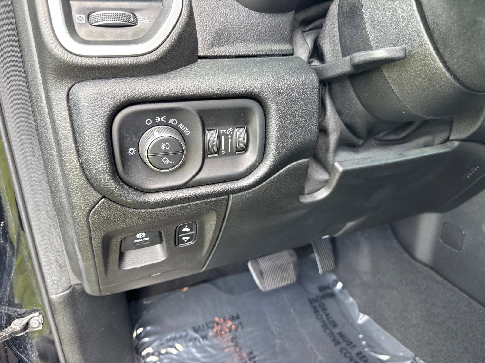 Used 2019 RAM 1500 Big Horn AWD/4WD image 33