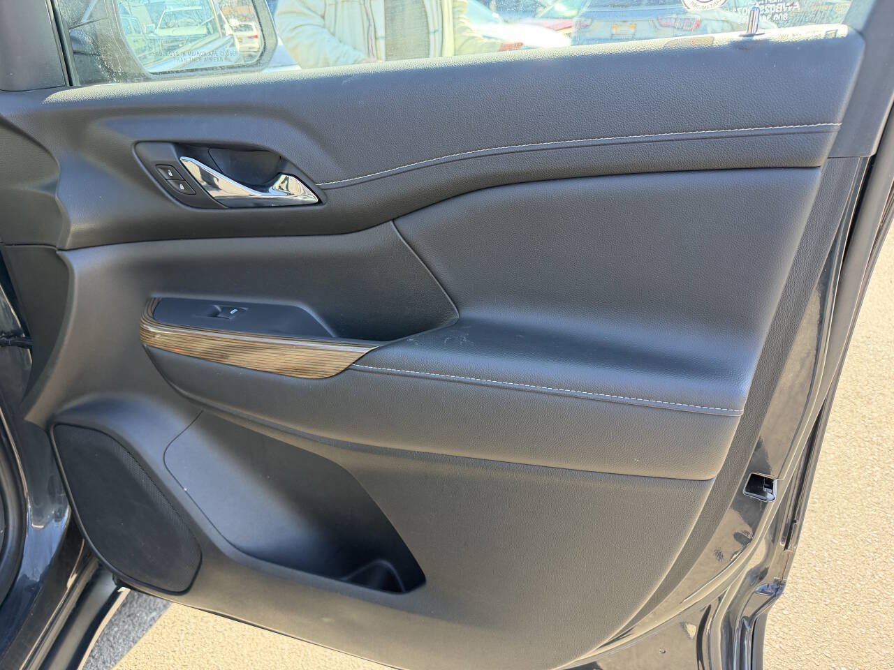 Used 2020 GMC Acadia SLE FWD image 8