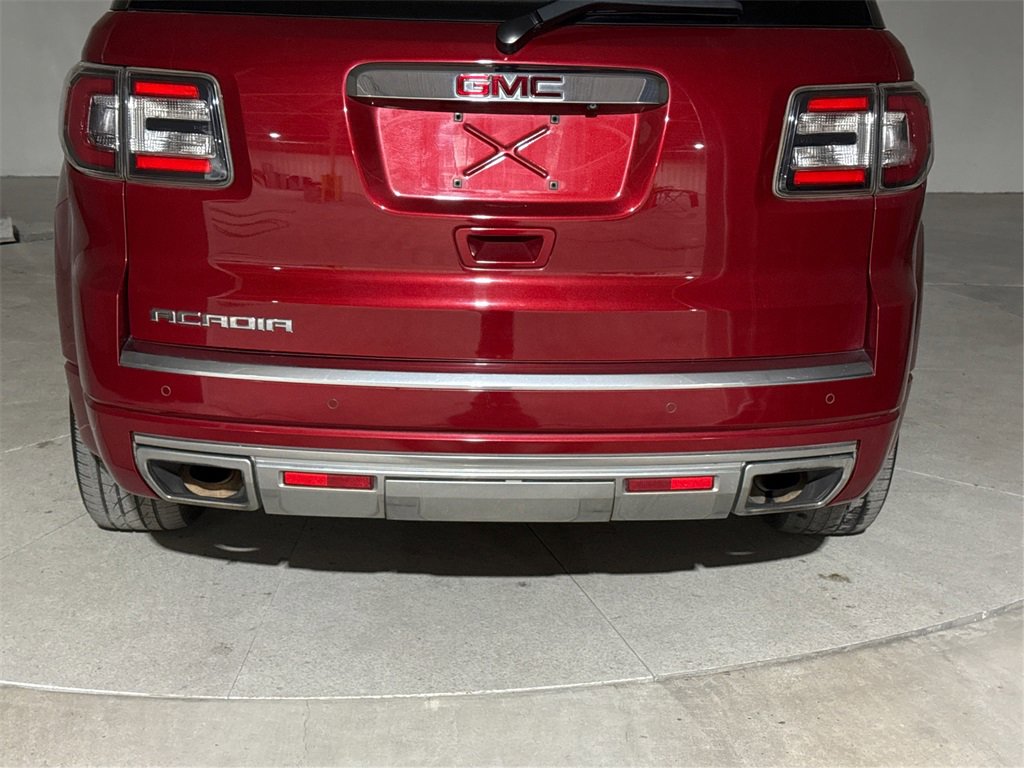 Used 2014 GMC Acadia Denali image 16