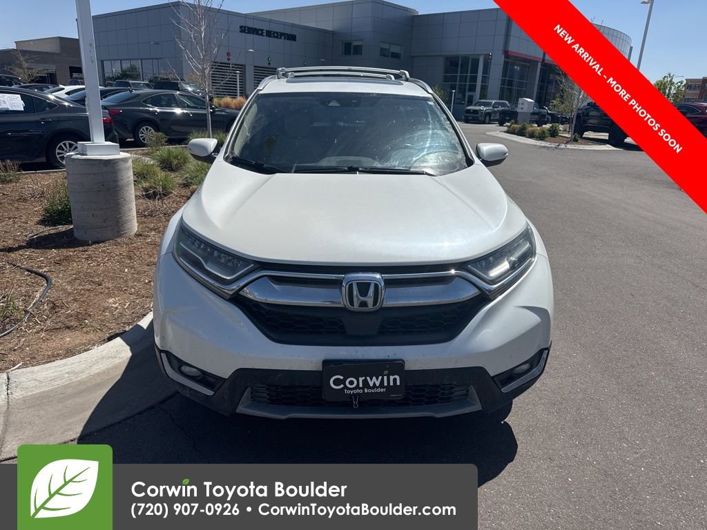 Used 2017 Honda CR-V Touring image 2