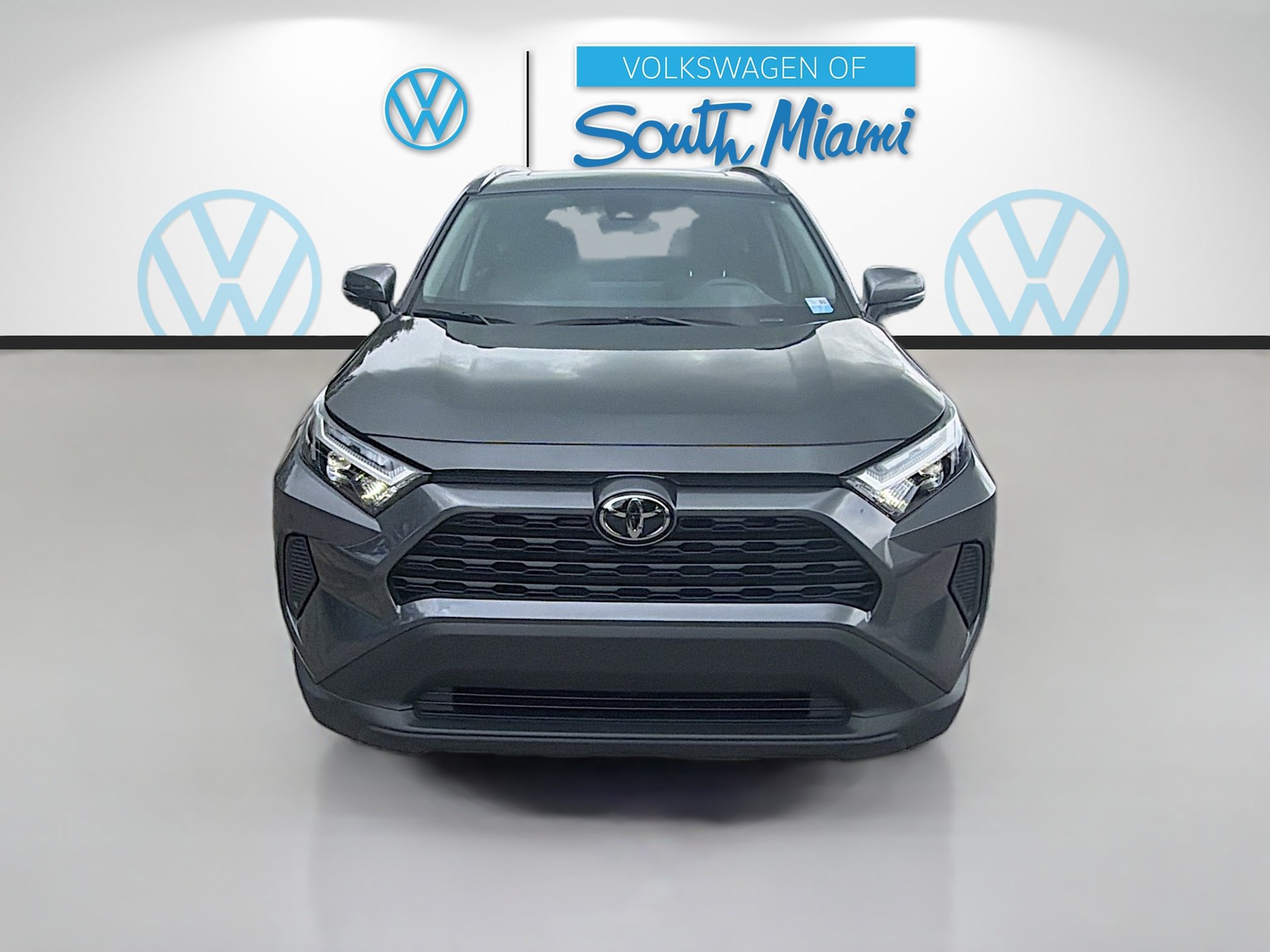 Used 2025 Toyota RAV4 XLE w/ Convenience Package AWD/4WD image 2