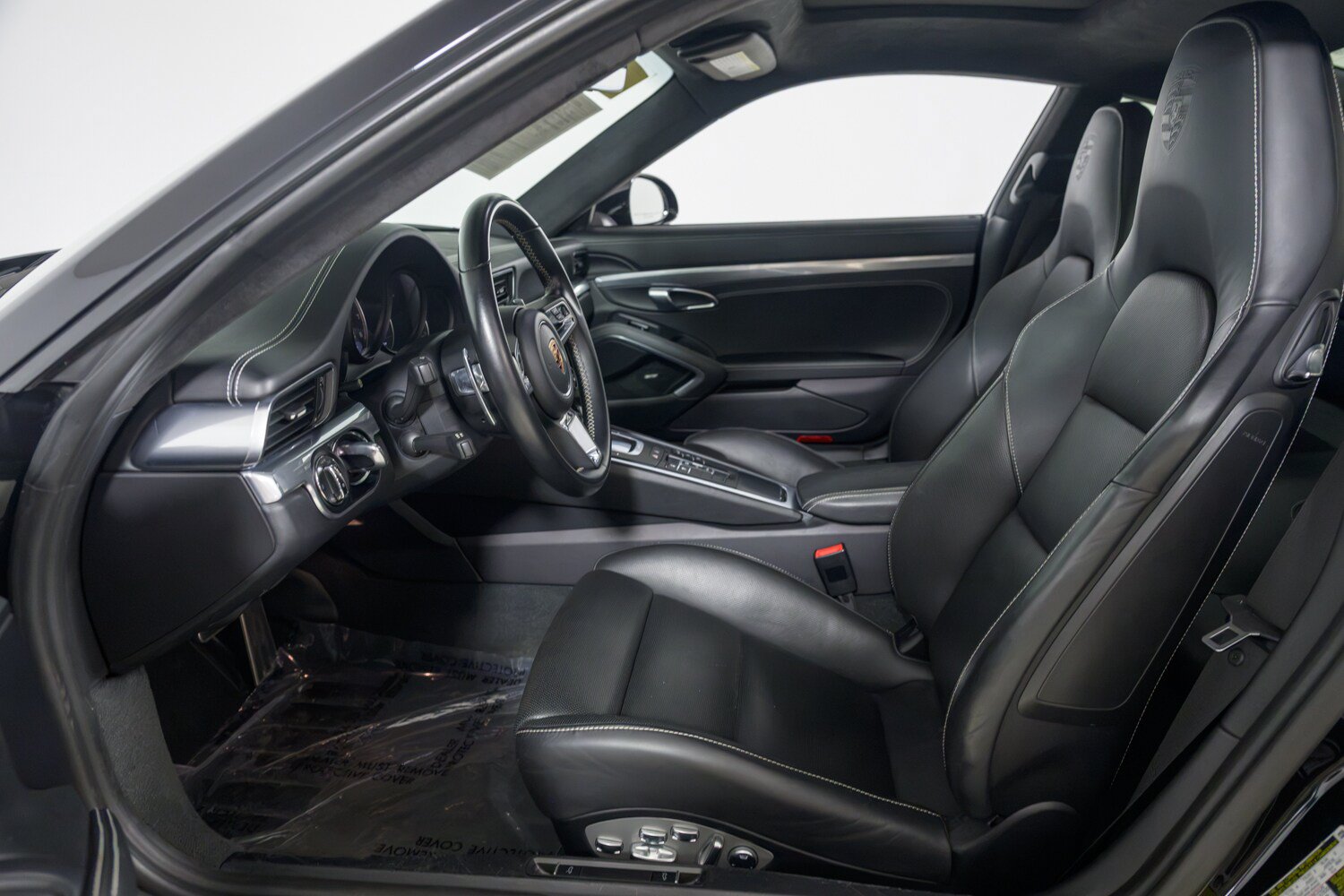 Used 2018 Porsche 911 Turbo AWD/4WD image 19