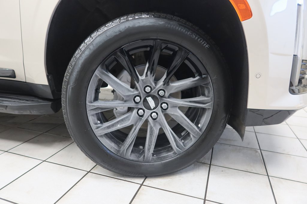 Used 2022 Cadillac Escalade Sport Platinum w/ LPO, ONYX Package AWD/4WD image 7