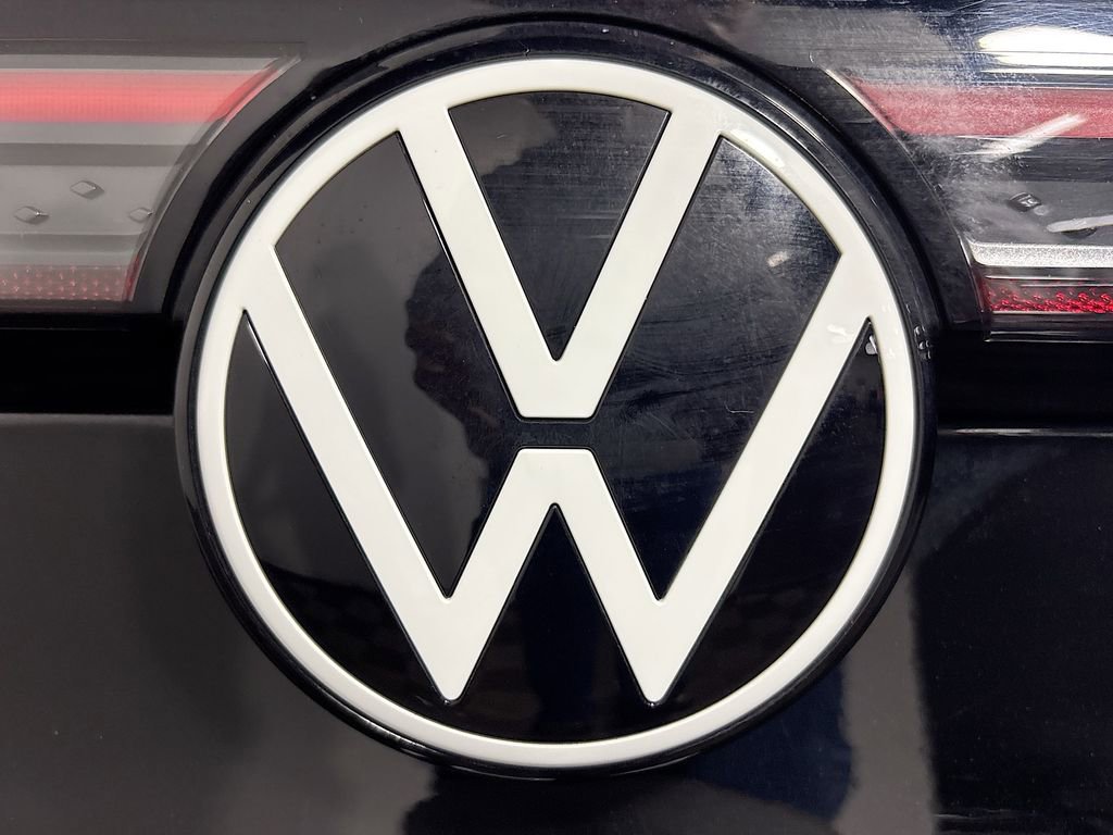 Used 2021 Volkswagen ID.4 Pro S w/ Gradient Package image 25