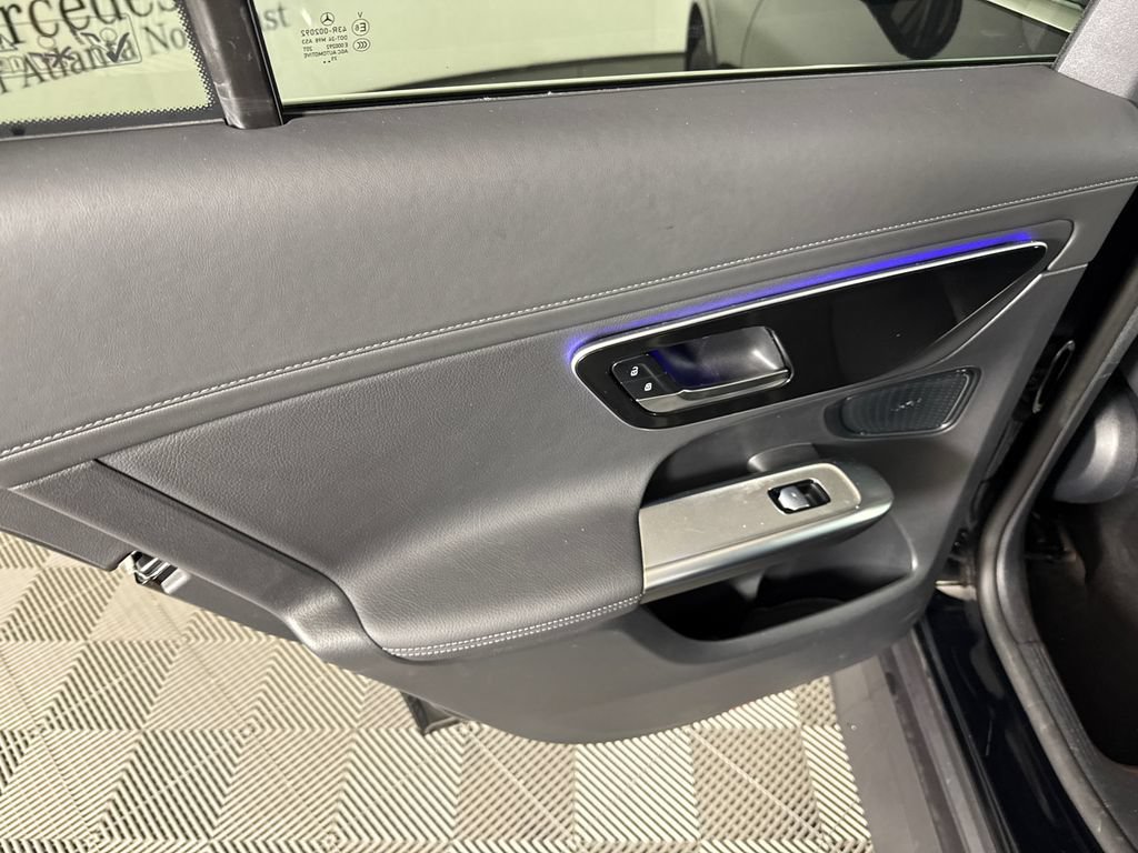 Certified 2026 Mercedes-Benz GLC 300 image 23