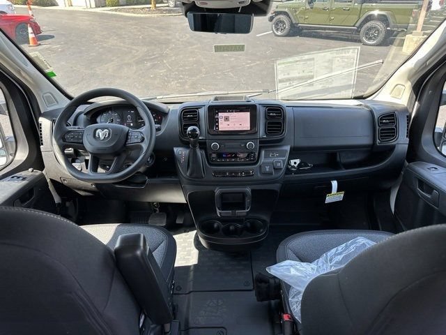New 2024 RAM ProMaster 2500 w/ Safety Group FWD image 7